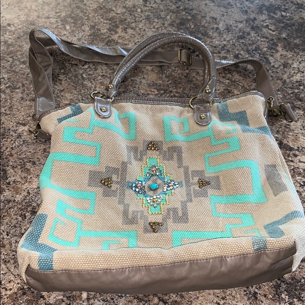 Cross body tote bag